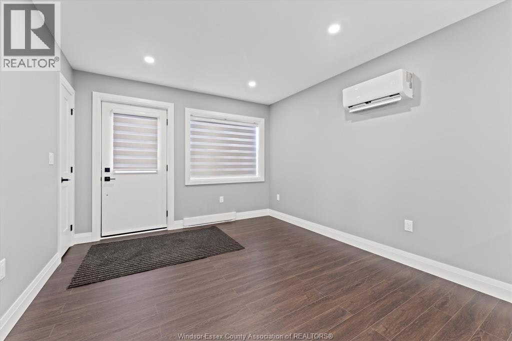 UPPER-1147 Hickory, Windsor, ON, N8Y 3S4 - 8