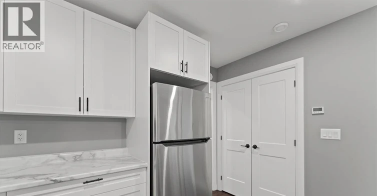 UPPER-1147 Hickory, Windsor, ON, N8Y 3S4 - 9