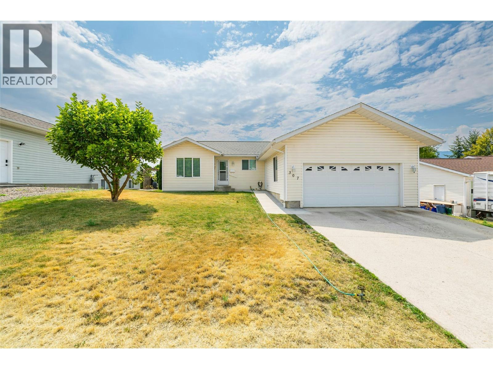 307 Dugan Street, Creston, BC, V0B 1G3