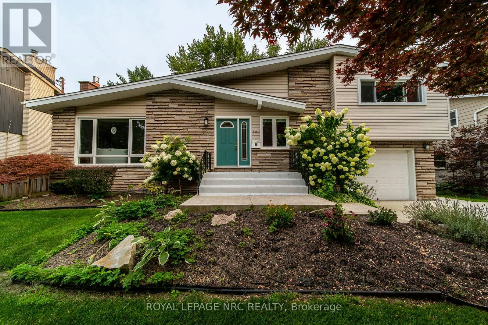 6954 Coach Drive, Niagara Falls, ON, L2G 2J1