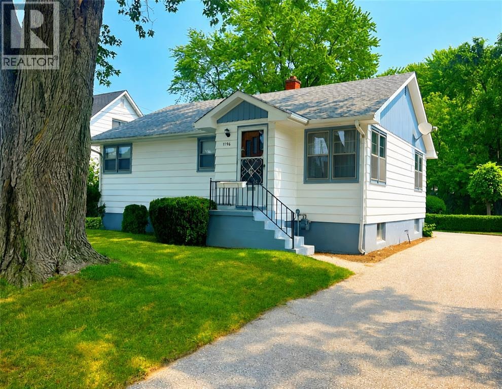 1196 Carr Street, Sarnia, ON, N7S 3A4