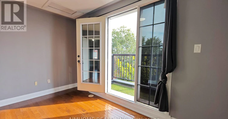 40 Raffeix Lane, Toronto, ON, M5A 0G5 - 14