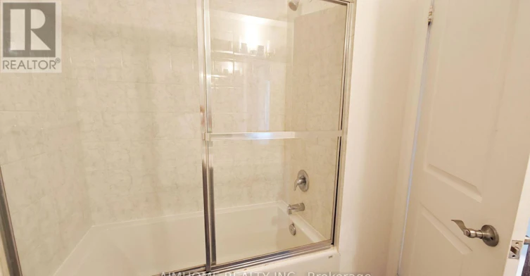 40 Raffeix Lane, Toronto, ON, M5A 0G5 - 27