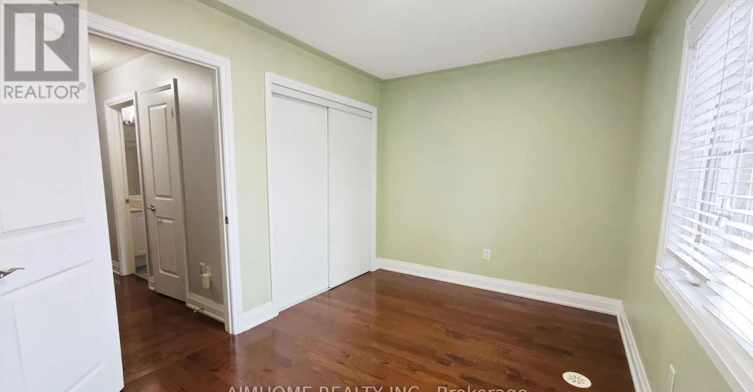 40 Raffeix Lane, Toronto, ON, M5A 0G5 - 17