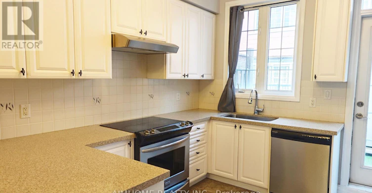 40 Raffeix Lane, Toronto, ON, M5A 0G5 - 23