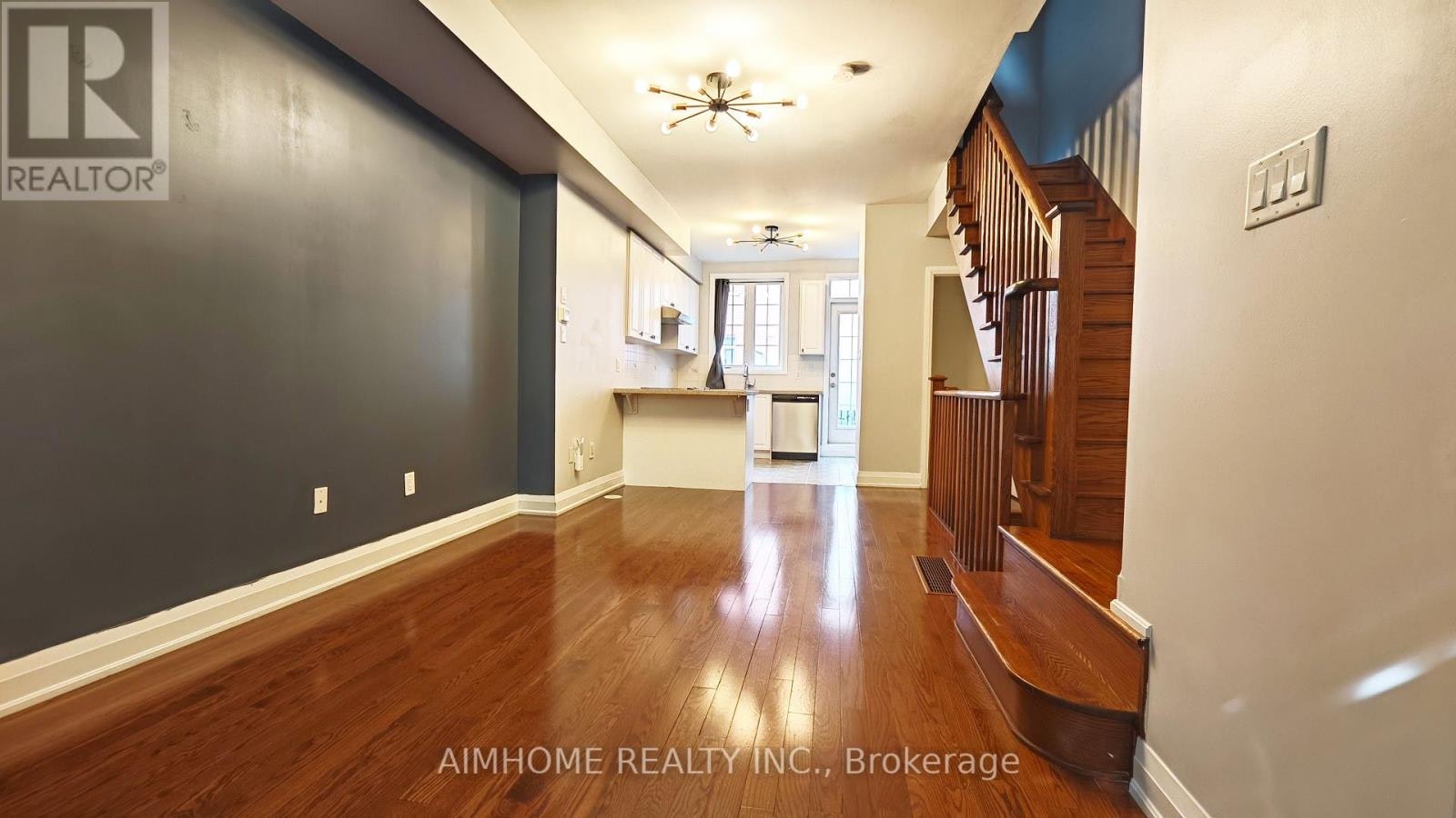 40 Raffeix Lane, Toronto, ON, M5A 0G5