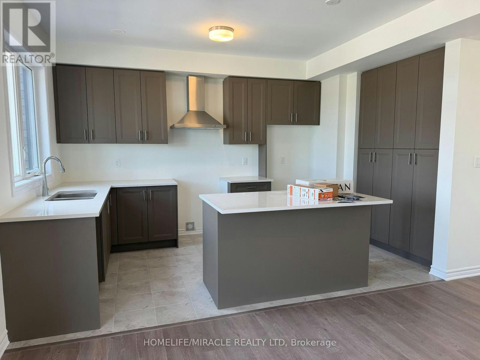 70 Thornbird Crescent, Brampton, ON, K0A 0B9 - 5