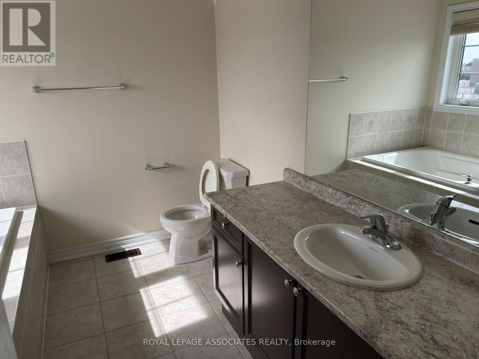 UPPER LV-75 Meltwater Crescent, Brampton, ON, L6P 3W6 - 10