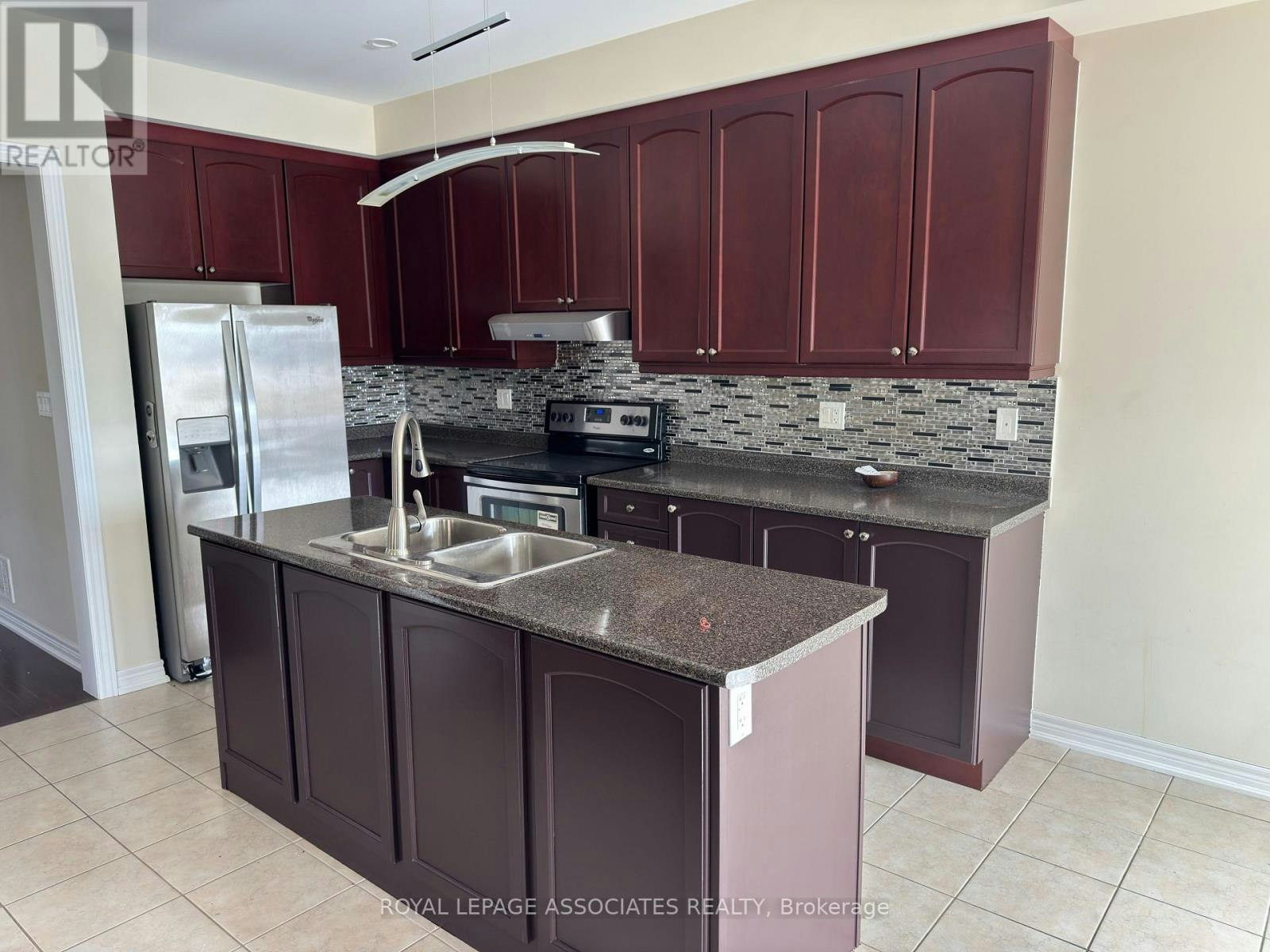 UPPER LV-75 Meltwater Crescent, Brampton, ON, L6P 3W6