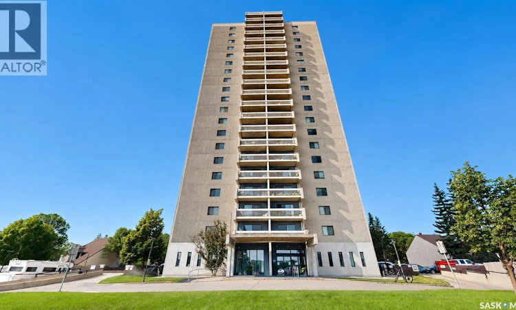 2104-3520 Hillsdale Street