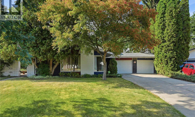 92 Wentworth Crescent