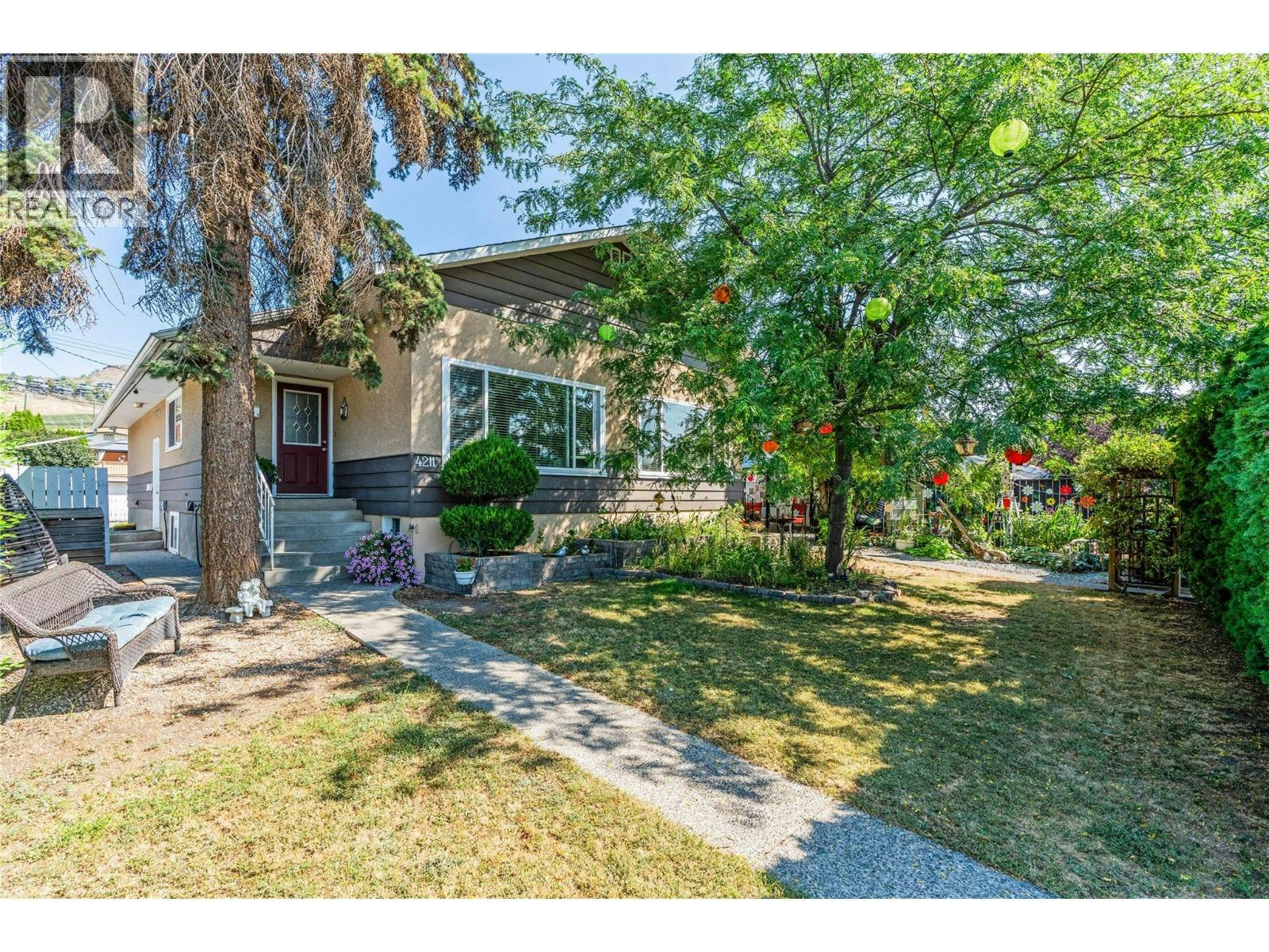 4211 27 Avenue, Vernon, BC, V1T 1T3
