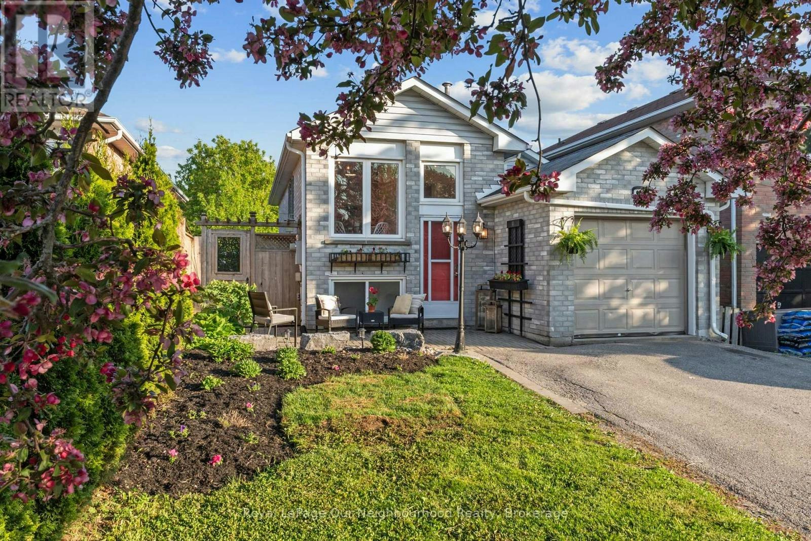 42 Glanville Crescent, Clarington, ON, L1C 4L7