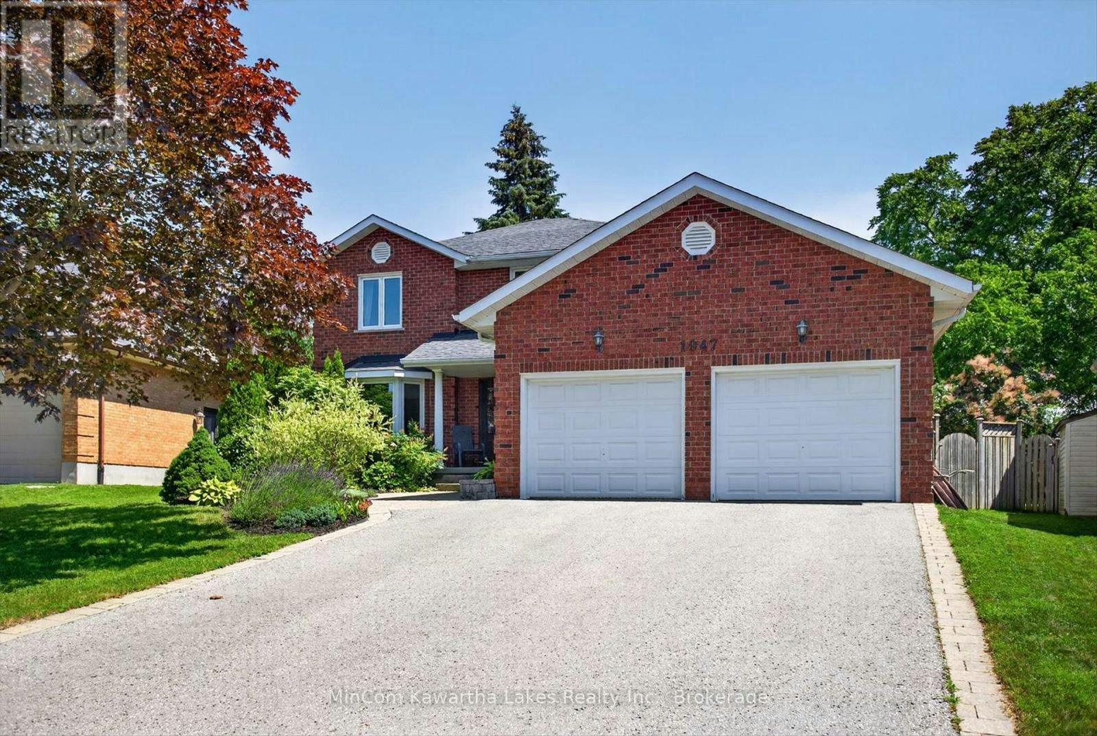 1947 Parkwood Circle, Peterborough, ON, K9J 8C9