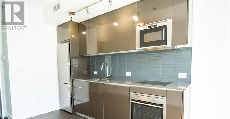 1805-199 Slater Street, Ottawa, ON, K1P 5M7 - 9