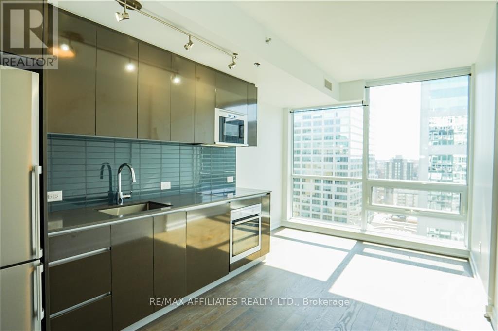 1805-199 Slater Street, Ottawa, ON, K1P 5M7 - 6