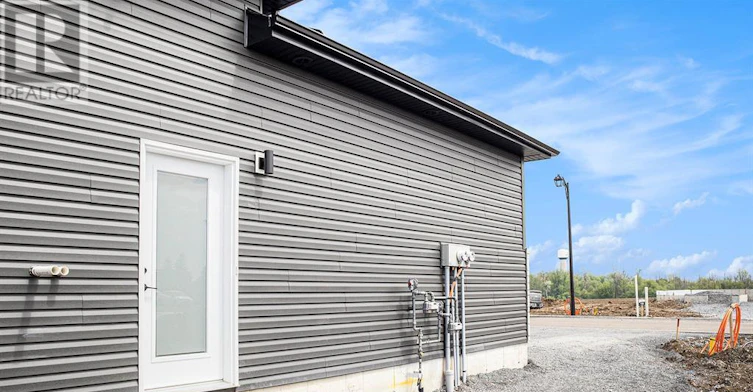 B-63 Helen Street, Monkland, ON, K0A 1R0 - 3