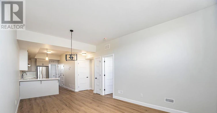 B-63 Helen Street, Monkland, ON, K0A 1R0 - 6