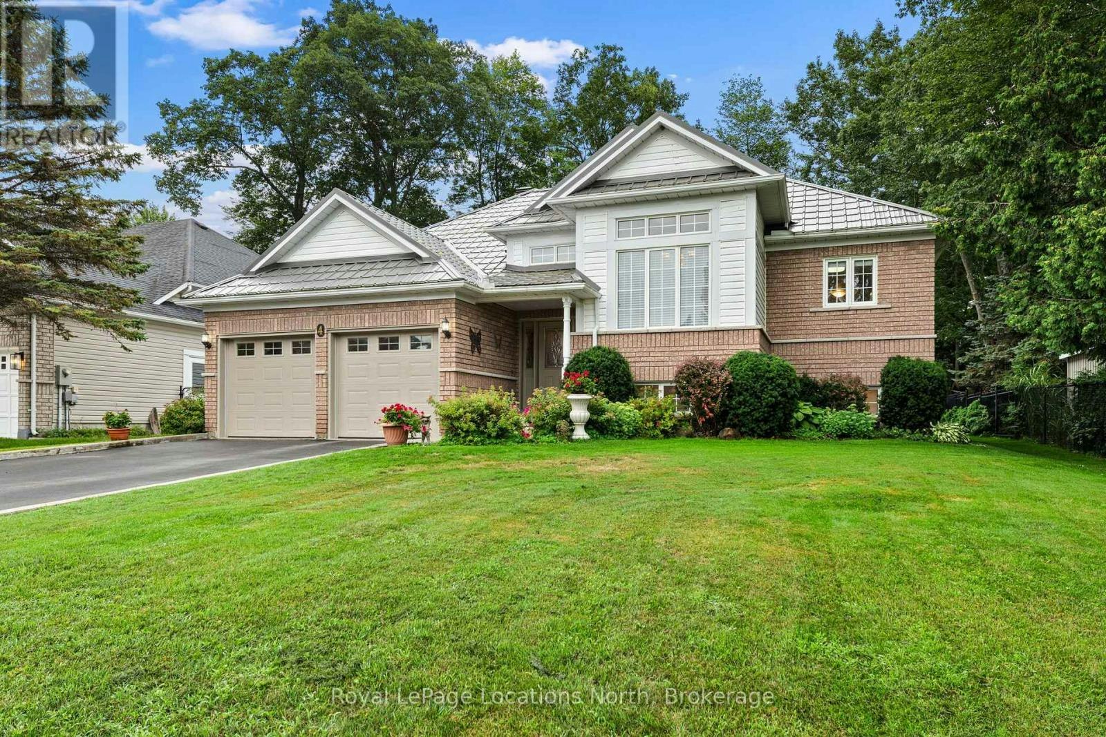 4 Trailwood Place, Wasaga Beach, ON, L9Z 1M6
