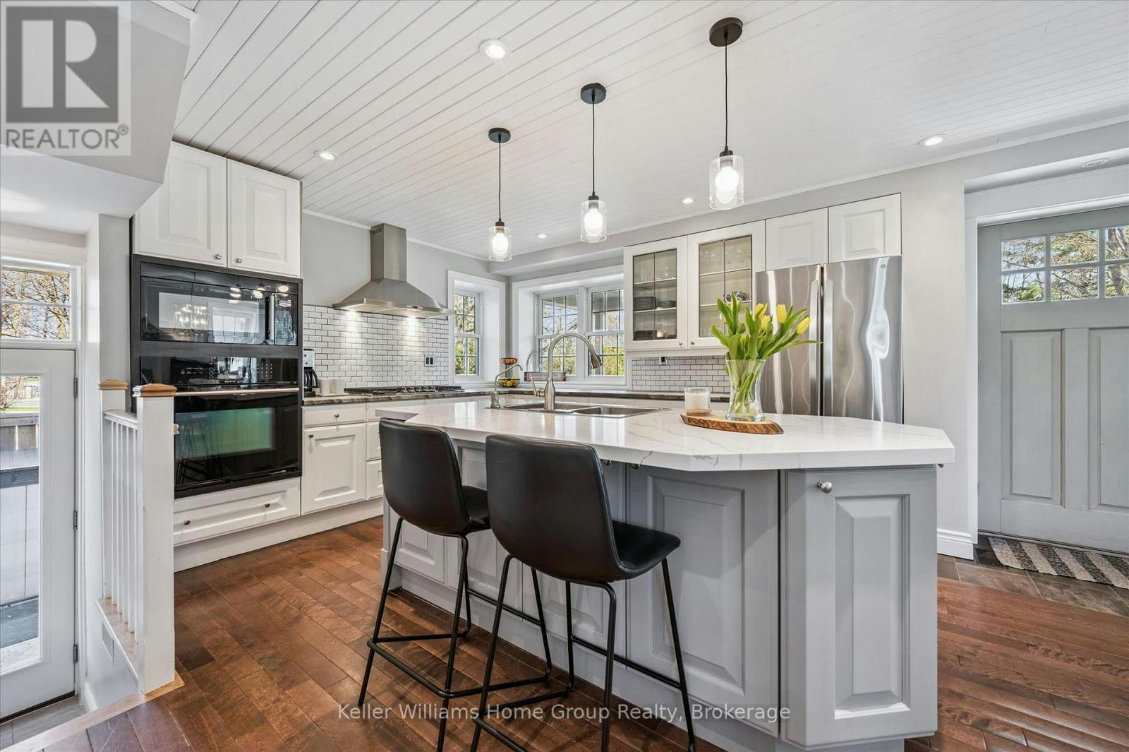 3 Dundas Street W, Erin, ON, N0B 1T0