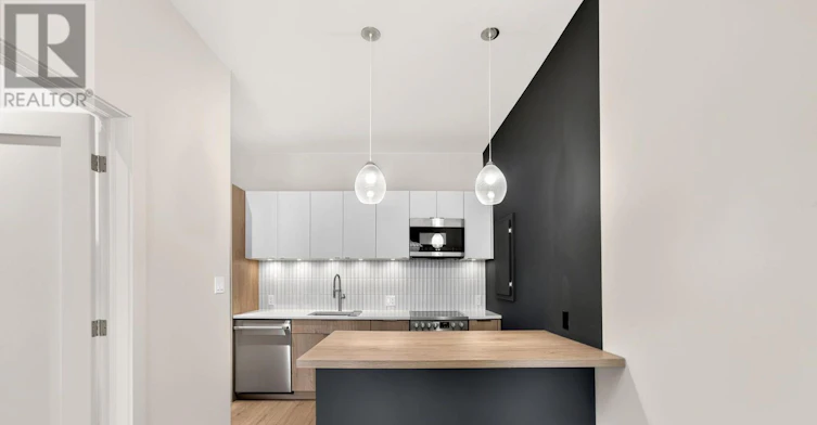 12-24 Wellington Street, Stratford, ON, N5A 2L2 - 10