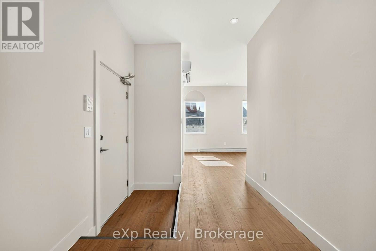 12-24 Wellington Street, Stratford, ON, N5A 2L2 - 7