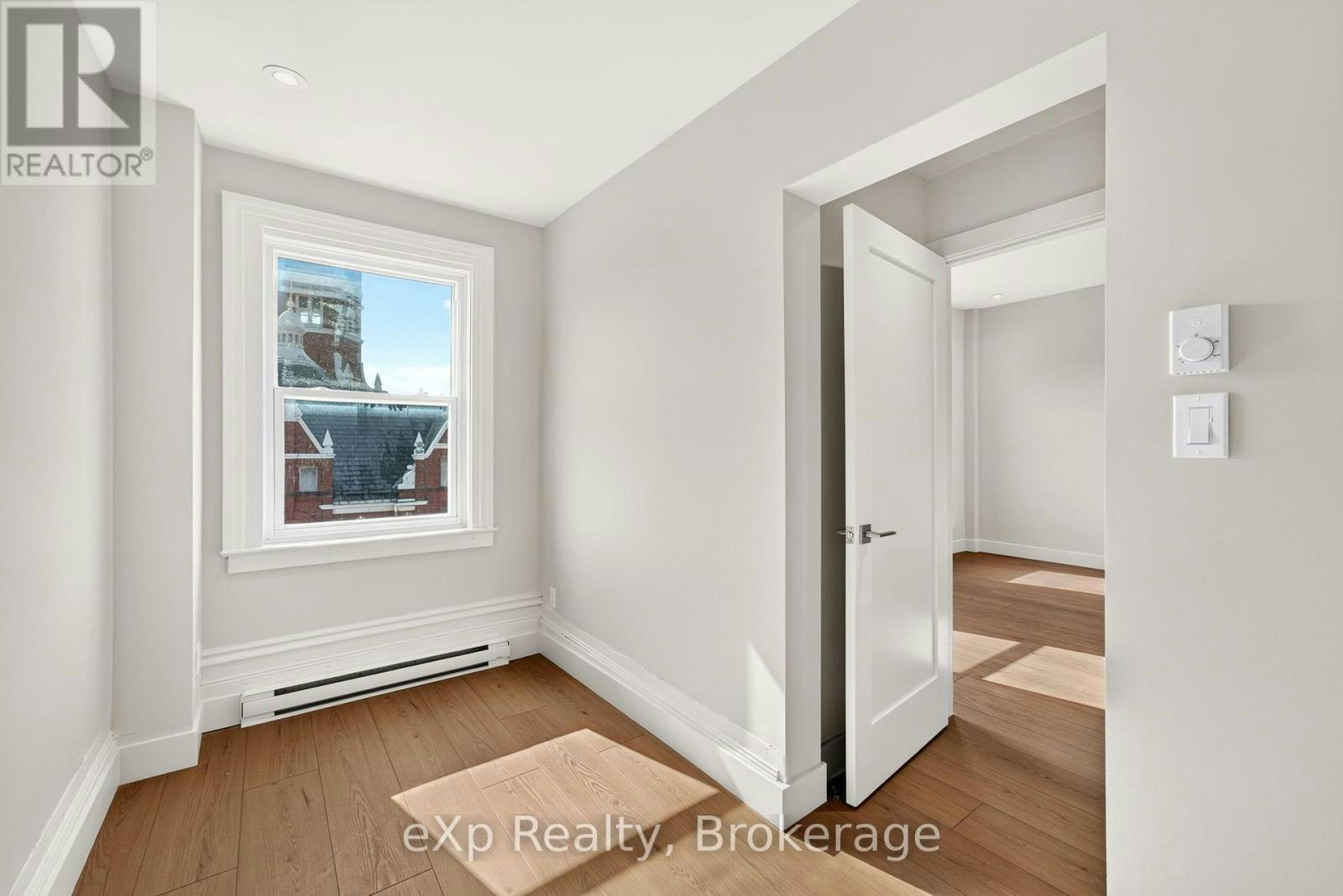 12-24 Wellington Street, Stratford, ON, N5A 2L2 - 25