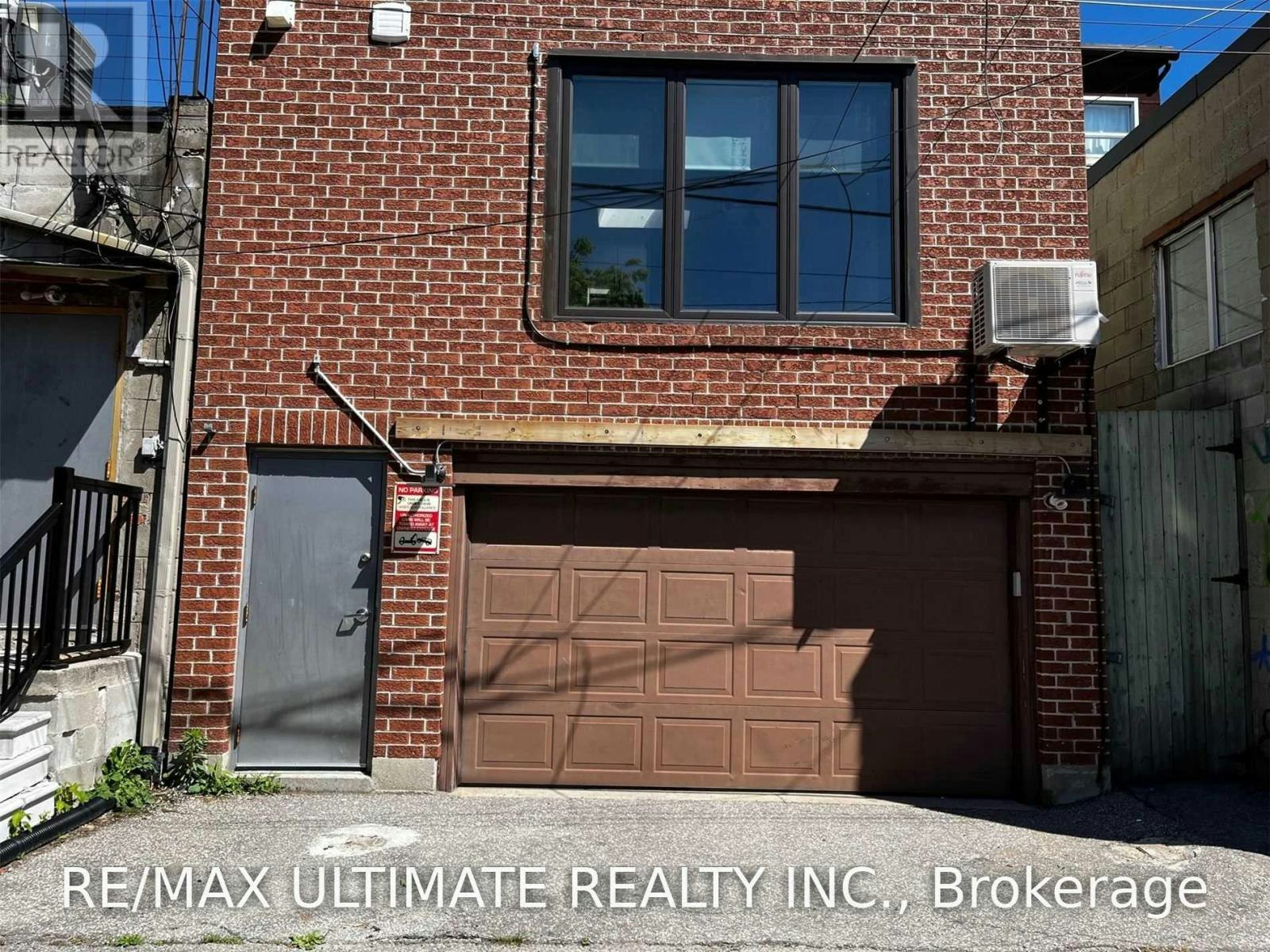 1065B St Clair Avenue W, Toronto, ON, M6E 1A6 - 36
