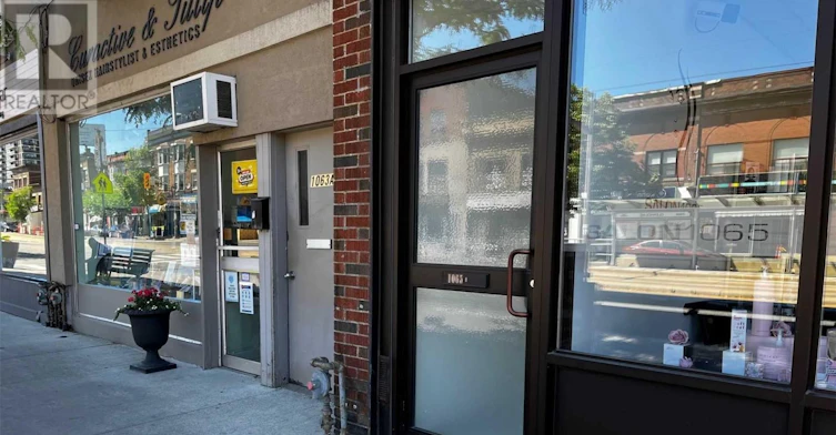 1065B St Clair Avenue W, Toronto, ON, M6E 1A6 - 35