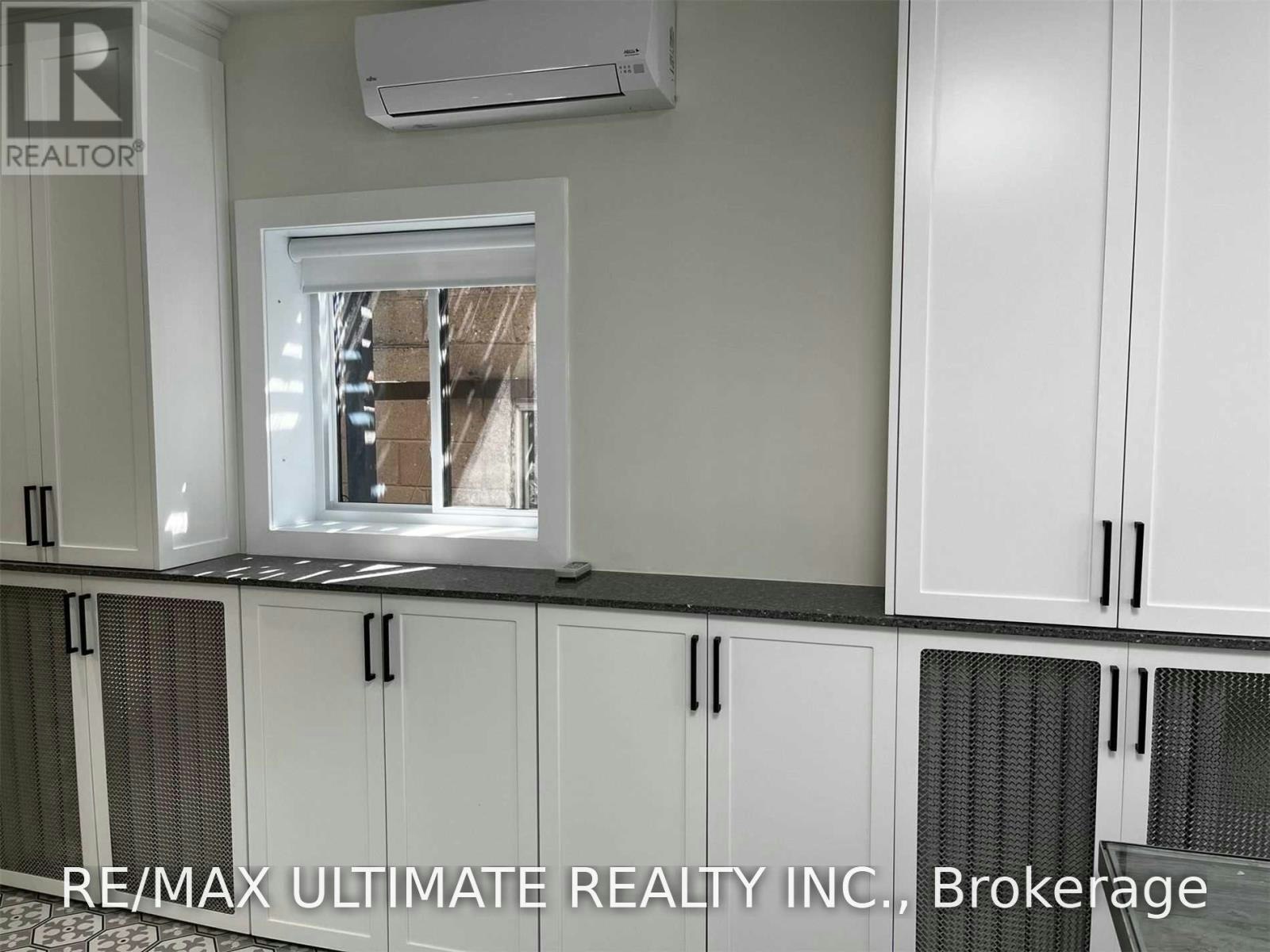 1065B St Clair Avenue W, Toronto, ON, M6E 1A6 - 28