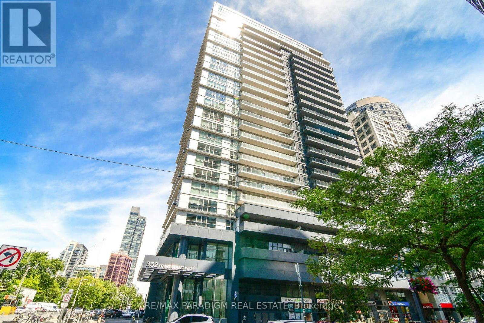 701-352 Front Street W, Toronto, ON, M5V 0K3