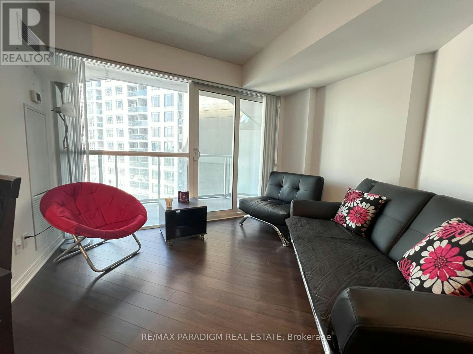 701-352 Front Street W, Toronto, ON, M5V 0K3 - 3