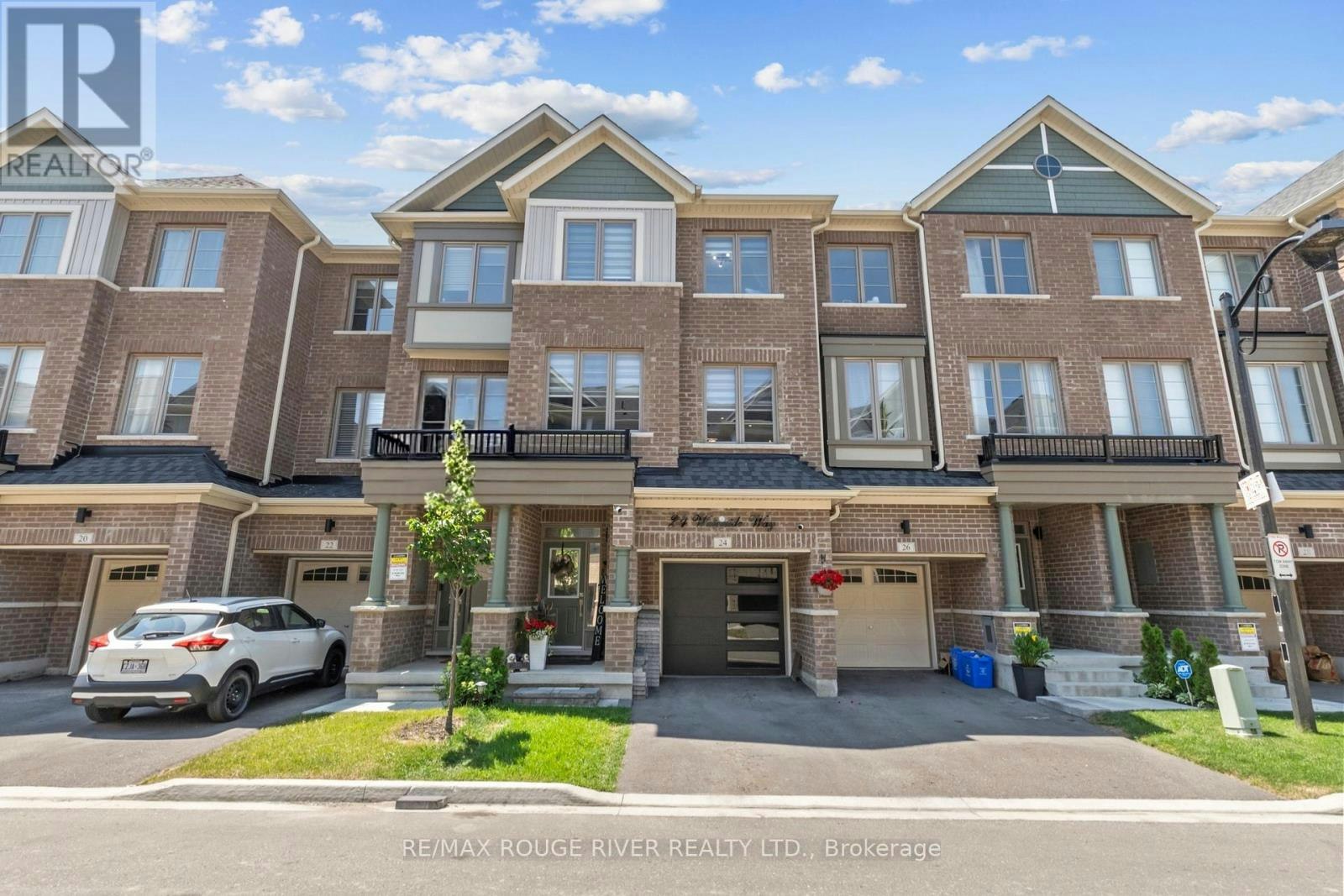 24 Waterside Way, Whitby, ON, L1N 0N1