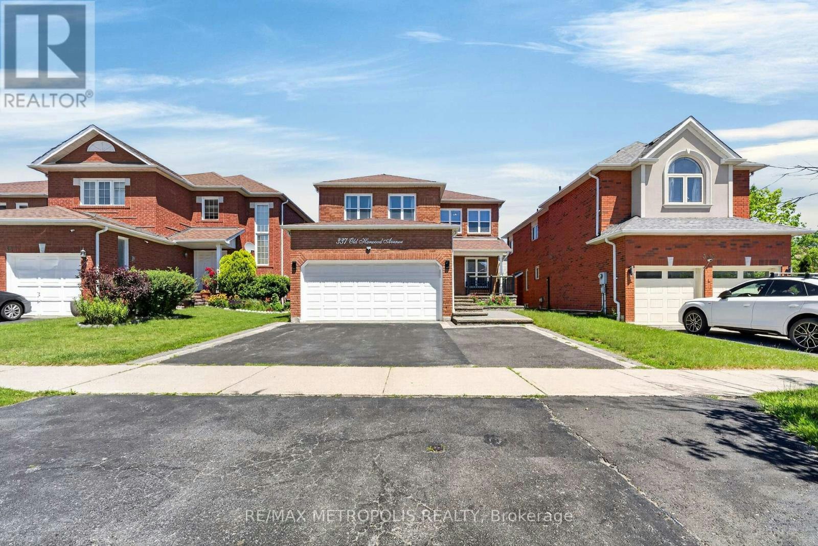 BSMT-337 Old Harwood Avenue, Ajax, ON, L1Z 1H9
