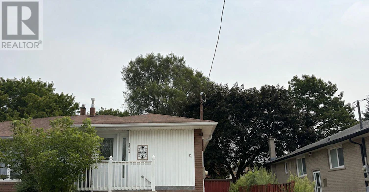 2, LOWER-121 Lupin Drive, Whitby, ON, L1N 1X9