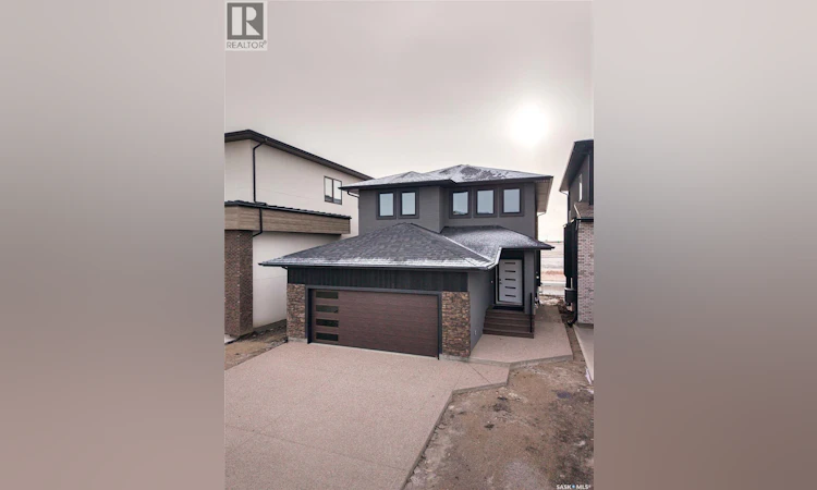 3748 Gee Crescent