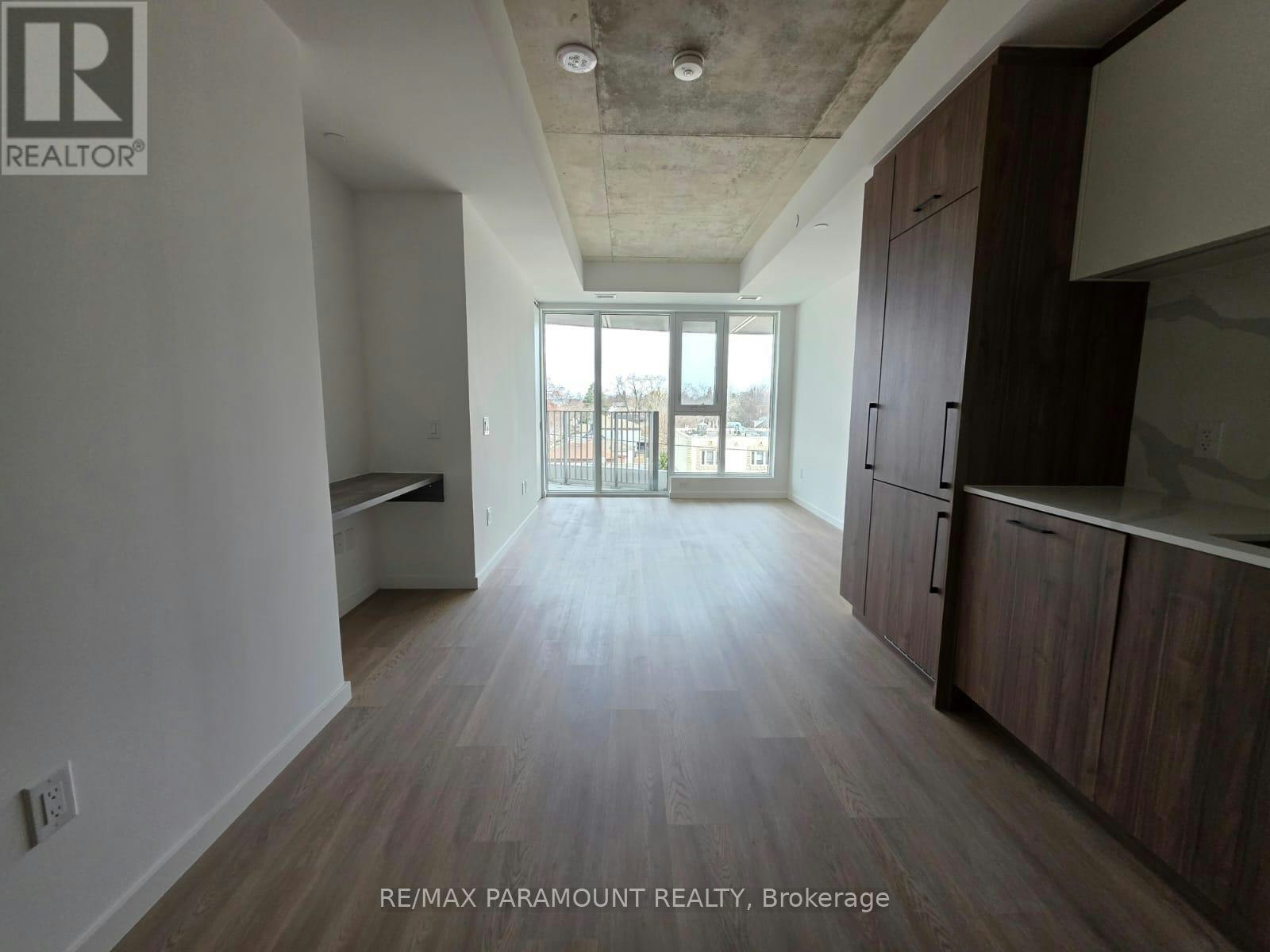 418-689 The Queensway Drive, Toronto, ON, M8Y 1L1 - 6
