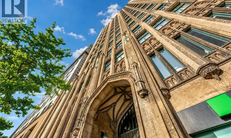 701-36 James Street S