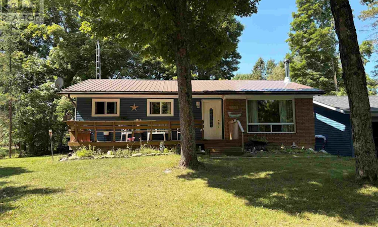 3035 Canoe Point 3035 Canoe Point Rd Road