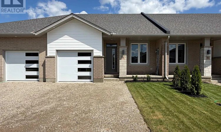 8 Finch Street