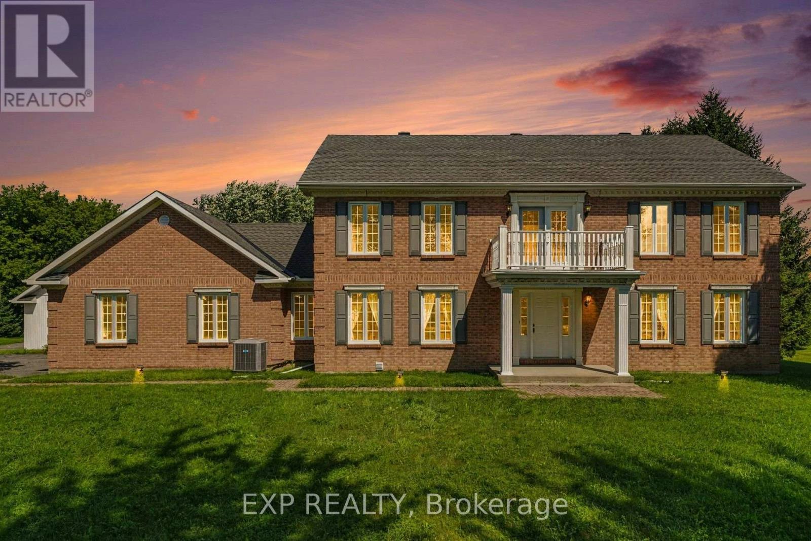 1007 St Pierre Road, Russell, ON, K0A 1W0