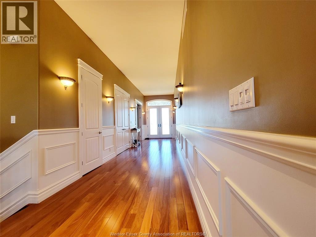 7835 Broderick Road, Lasalle, ON, N9H 1X2 - 26