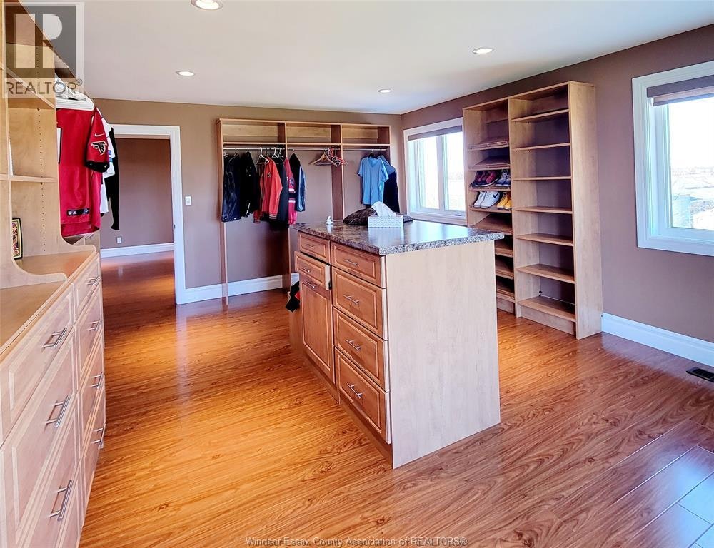 7835 Broderick Road, Lasalle, ON, N9H 1X2 - 19