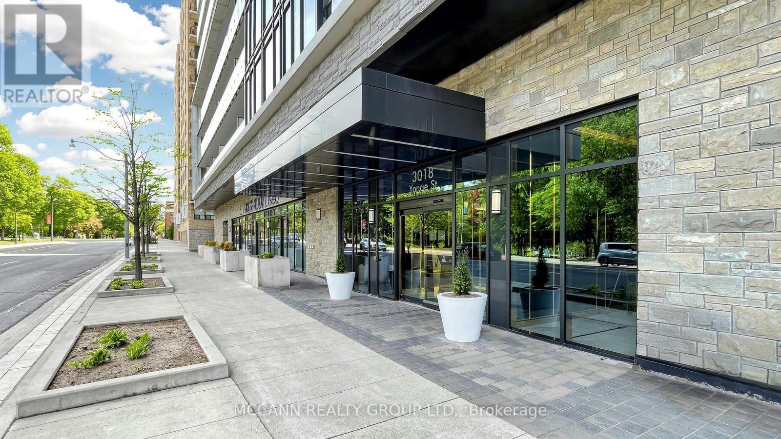 1112-3018 Yonge Street, Toronto, ON, M4N 0A5 - 2