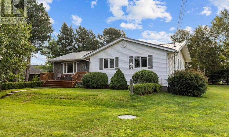 82 Gulfview Crescent