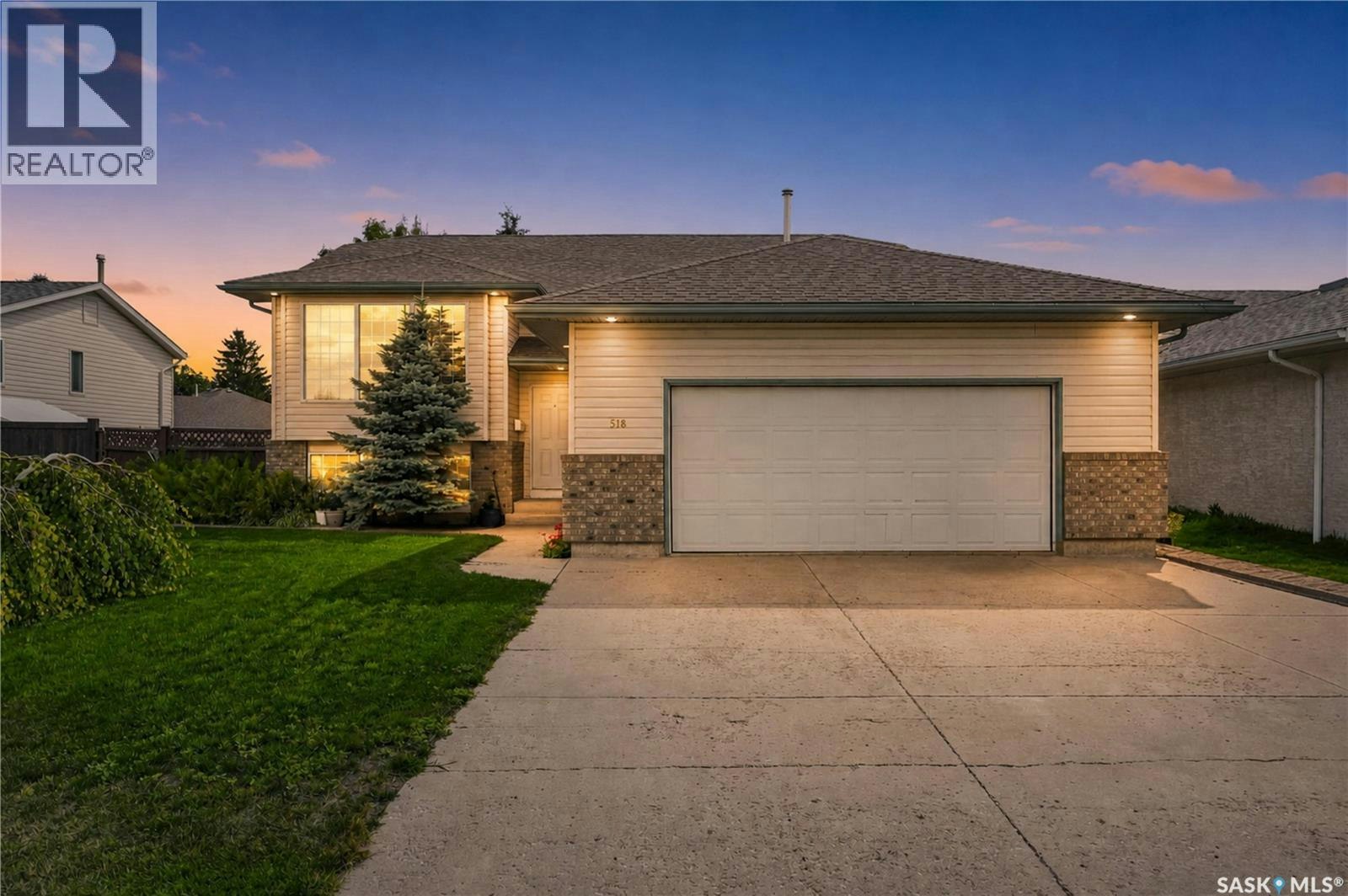 518 Peterson Crescent, Saskatoon, SK, S7L 7H7