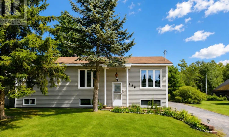 3152 Maple