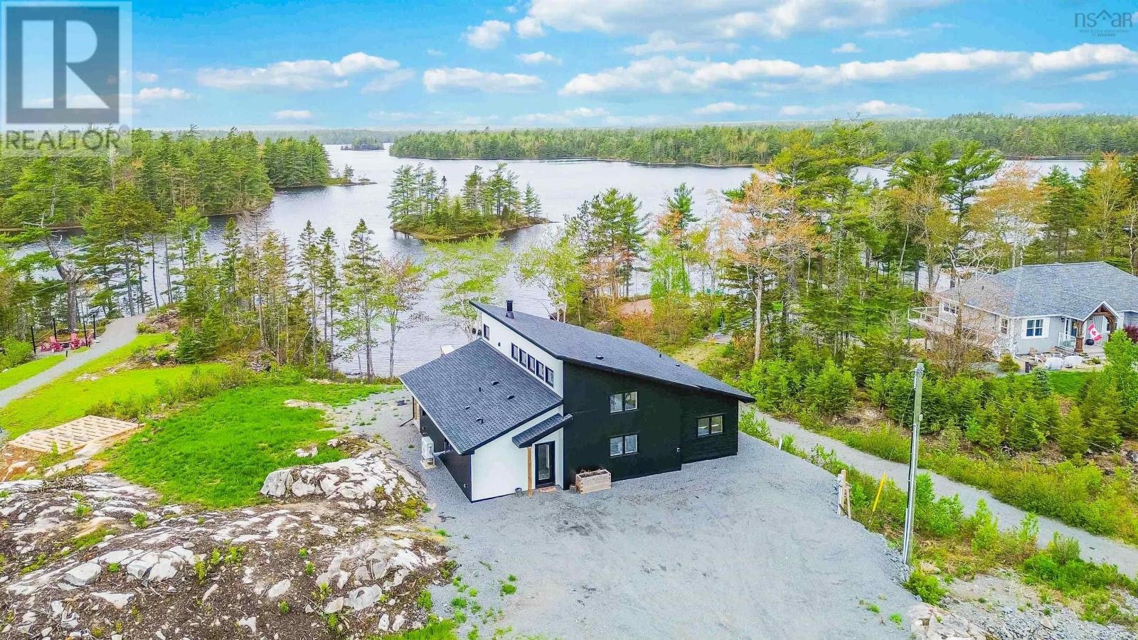 242 Heritage Loon Way Point, East Uniacke, NS, B0N 1Z0
