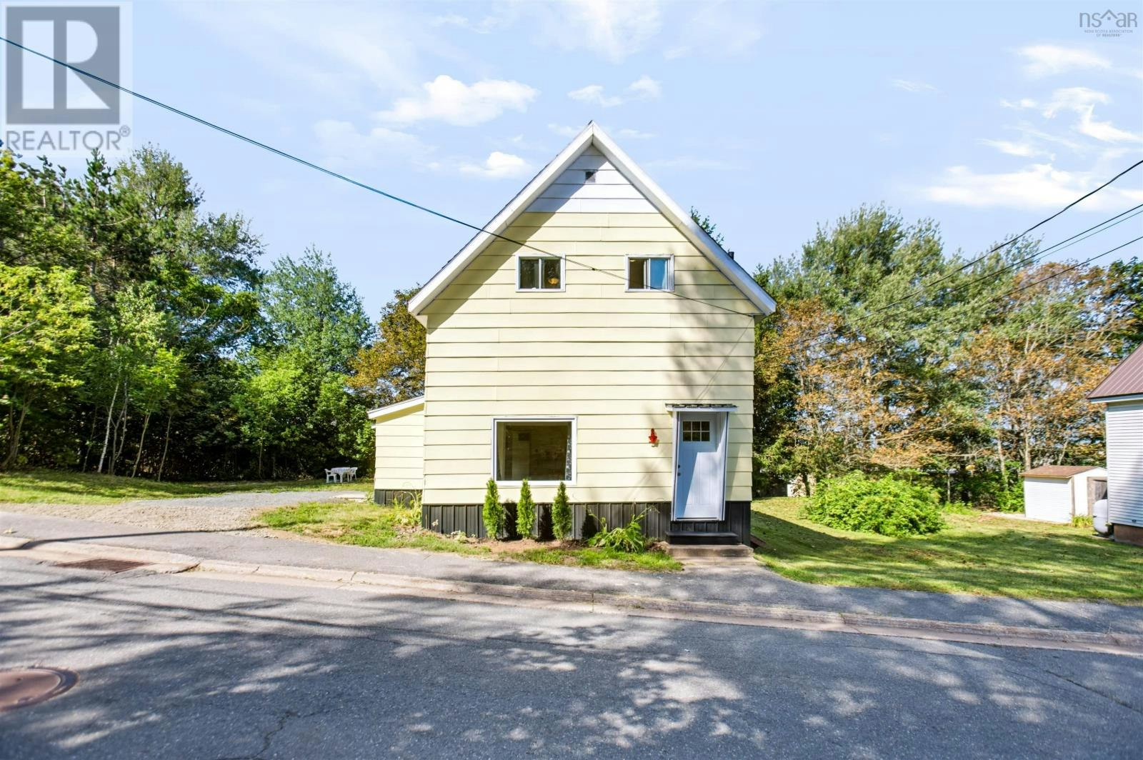 37 Church Street, Springhill, NS, B0M 1X0
