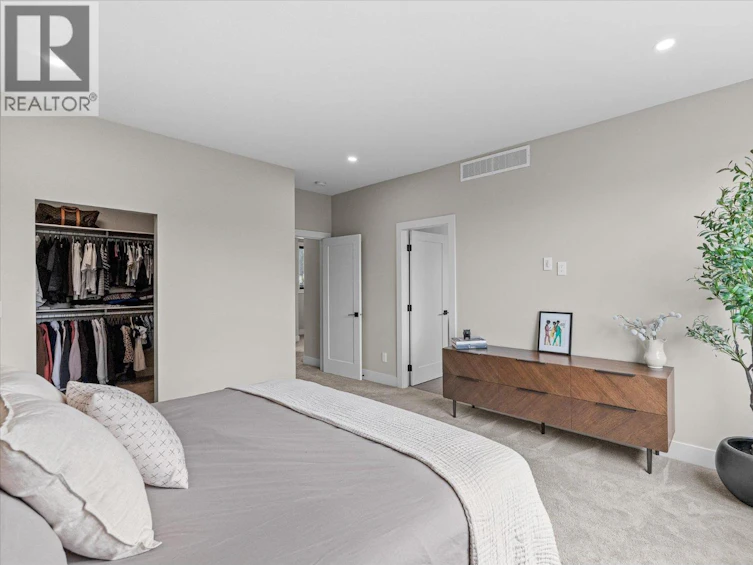 4198 Russo Street, Kelowna, BC, V1W 0B6 - 28